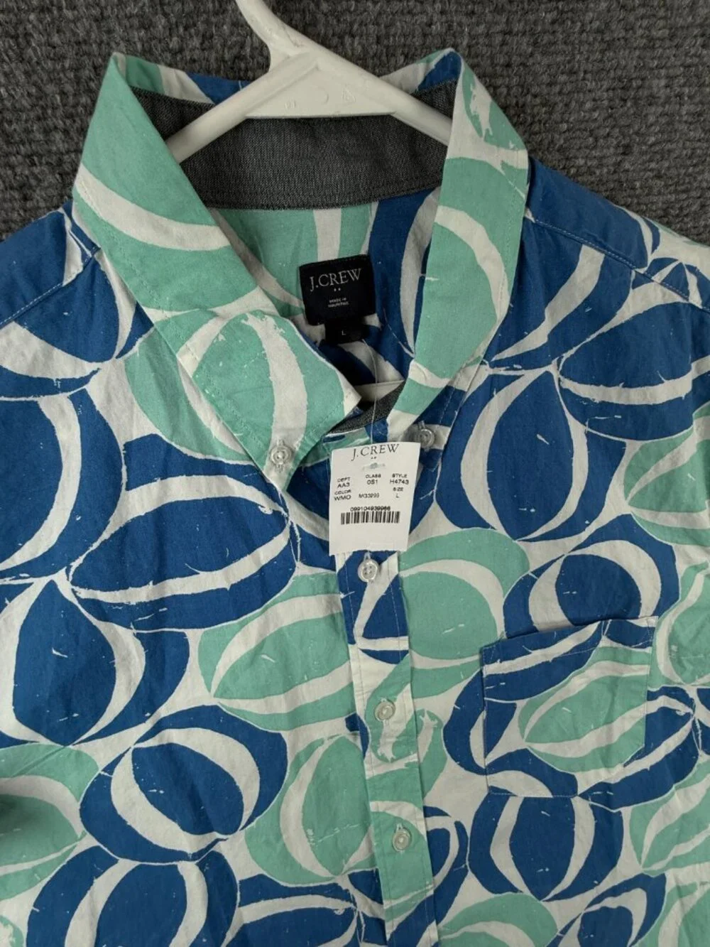 NWT J Crew Men Large Blue Geometric Beach Theme Short Sleeve Button Up Shirt
